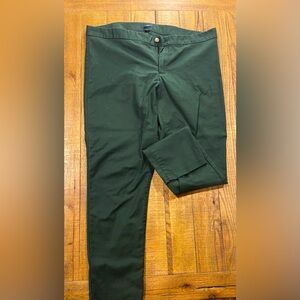 Green gap pants forest green
